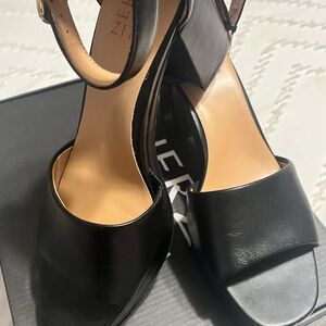 Naturalizer Black Leather Block Heels